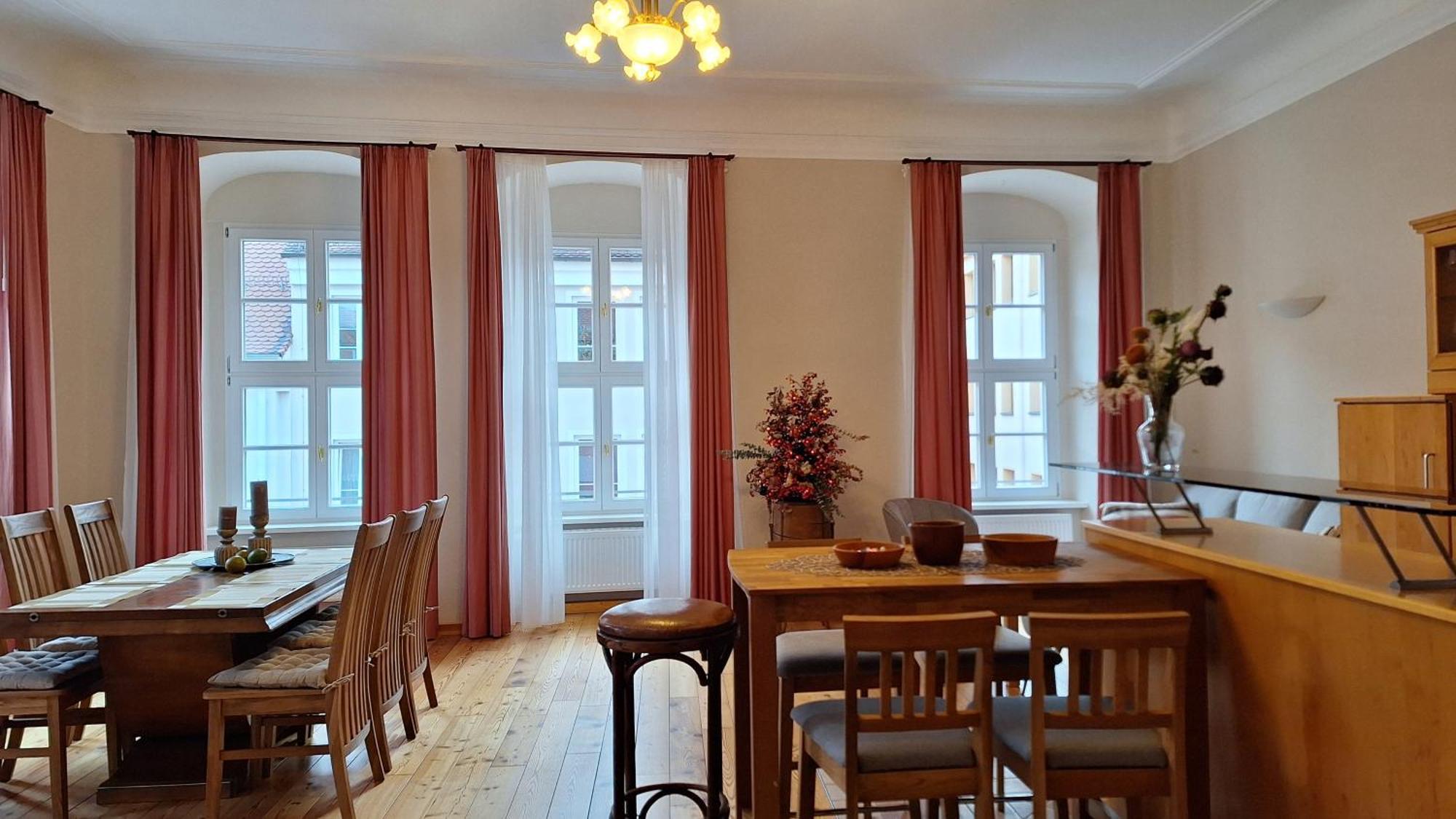 Stadtpalais Romantik-Suite 3 Zimmer Maximal 6 Personen 包岑 外观 照片