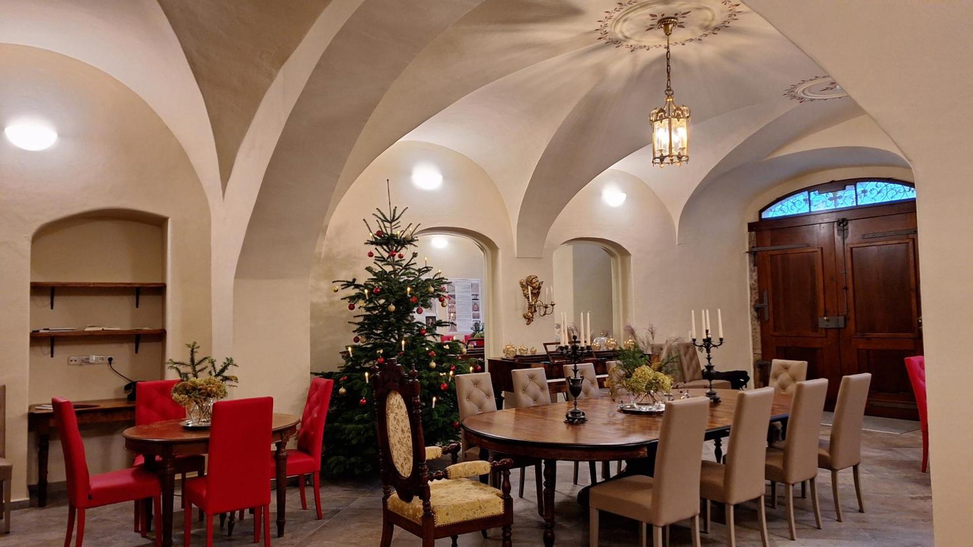 Stadtpalais Romantik-Suite 3 Zimmer Maximal 6 Personen 包岑 外观 照片