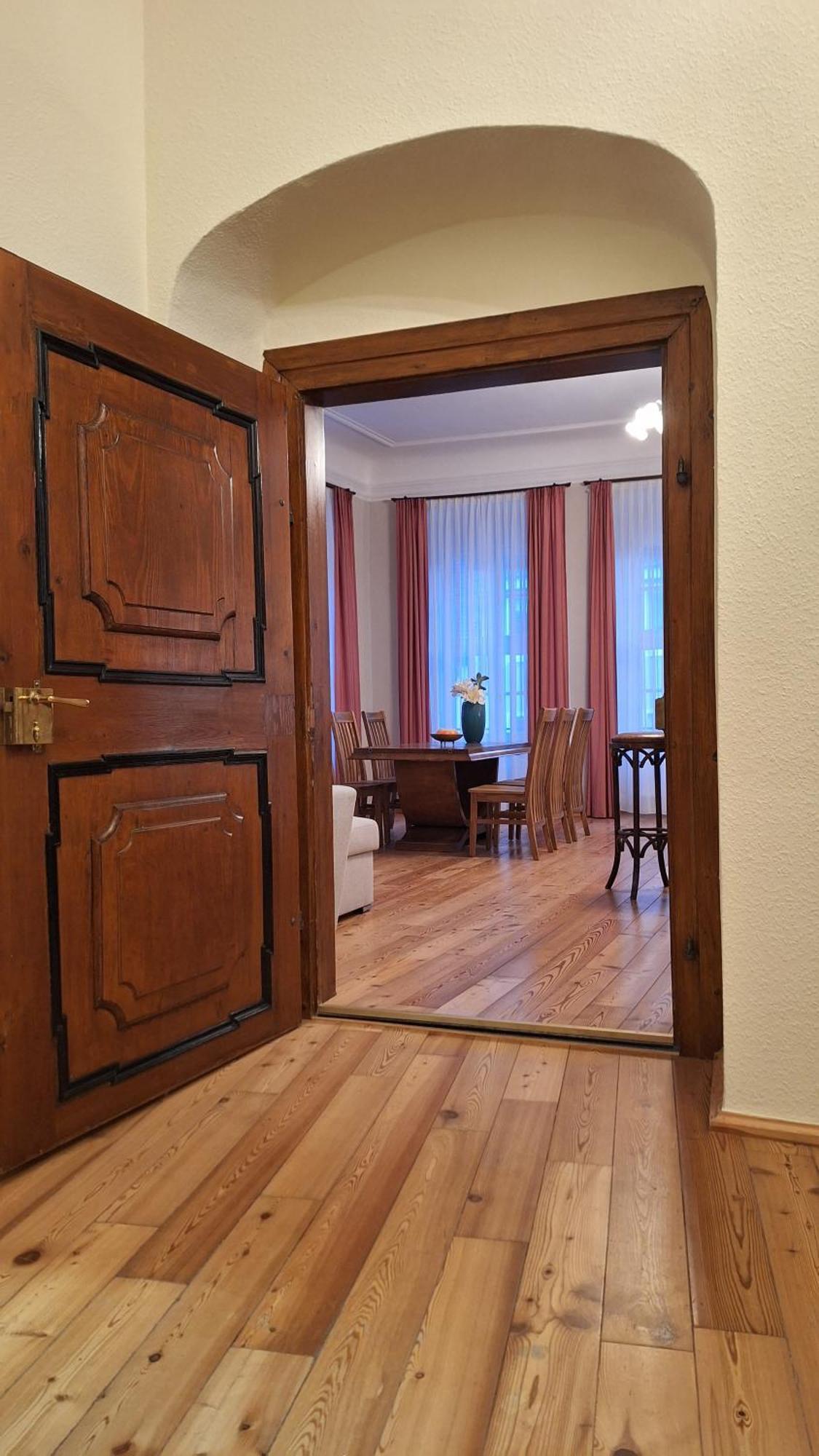 Stadtpalais Romantik-Suite 3 Zimmer Maximal 6 Personen 包岑 外观 照片