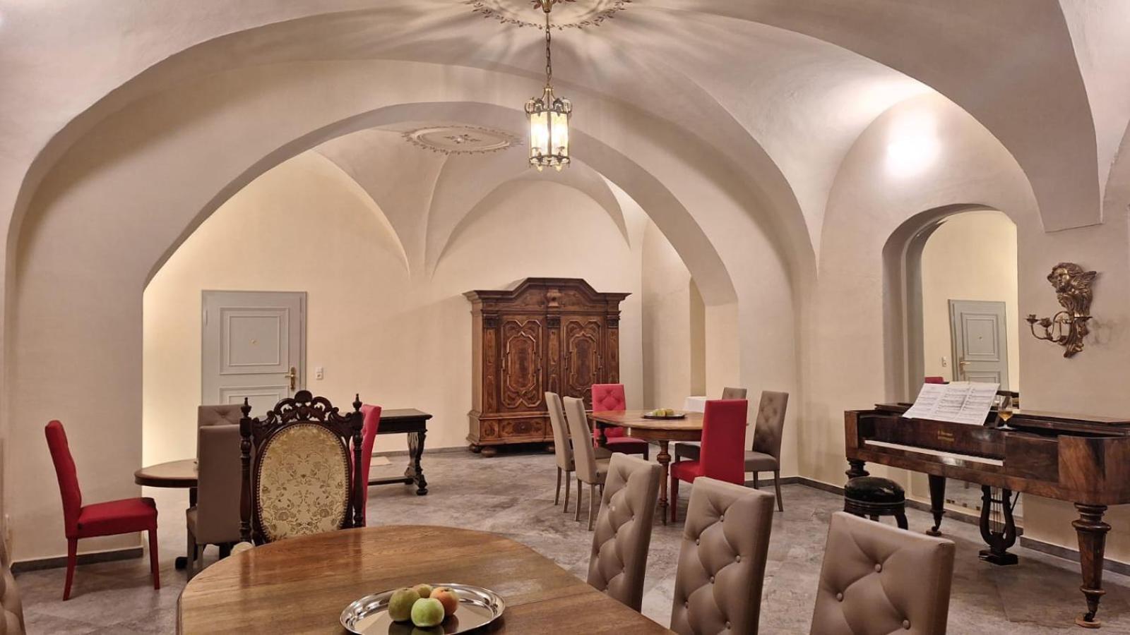 Stadtpalais Romantik-Suite 3 Zimmer Maximal 6 Personen 包岑 外观 照片