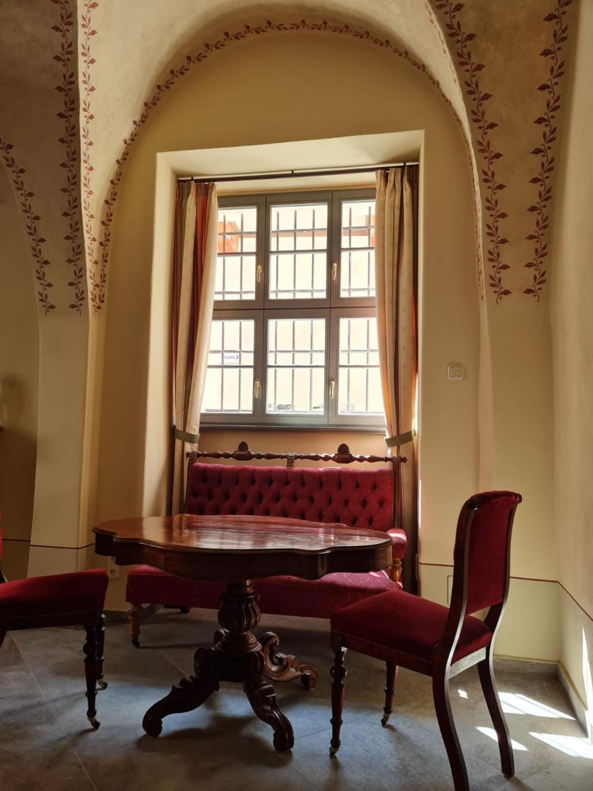 Stadtpalais Romantik-Suite 3 Zimmer Maximal 6 Personen 包岑 外观 照片